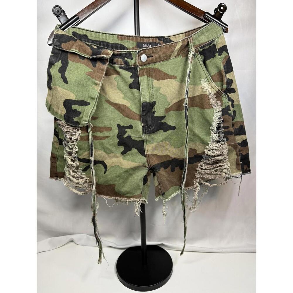 MICAS‎ Shorts Womens Large Green Camo Cut-Off Distressed Frayed Hem Camouflage